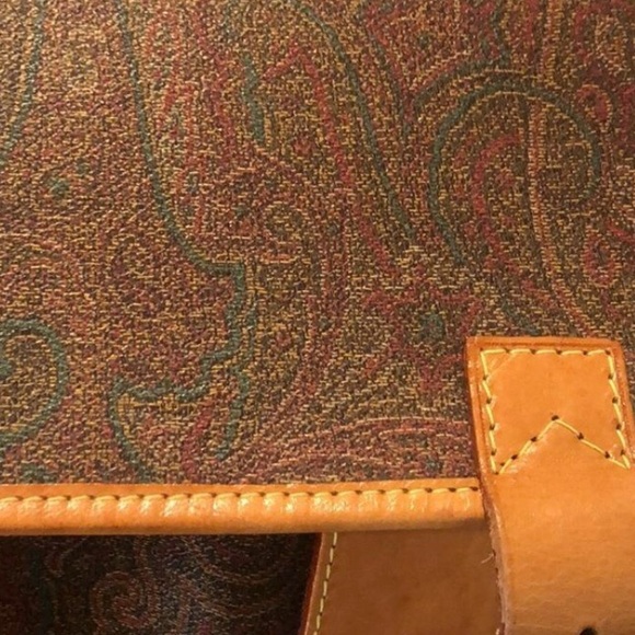 M ETRO Milano Paisley Coated Canvas Leather Crossbody Messenger Laptop Bag - Picture 3 of 17